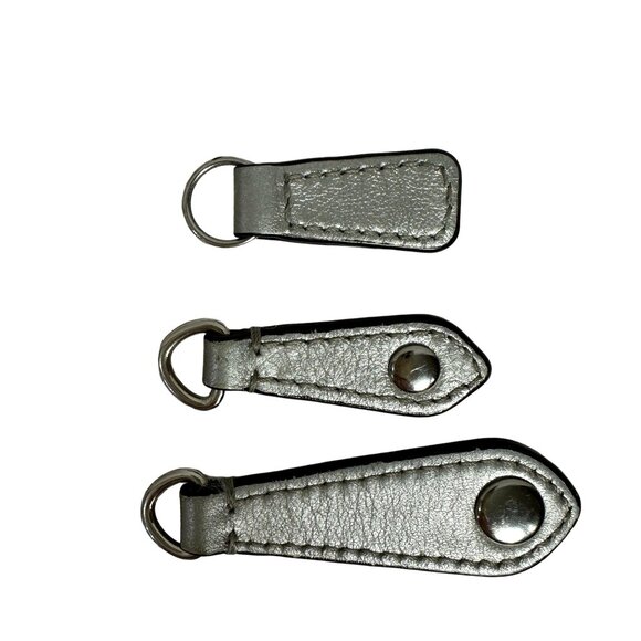 Coach Replacement Strap Silver Metallic Leather + Hangtag + 3 Zipper Pulls Vtg - Picture 5 of 8